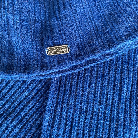 686 Bennie & Scarf - Picture 2 of 3